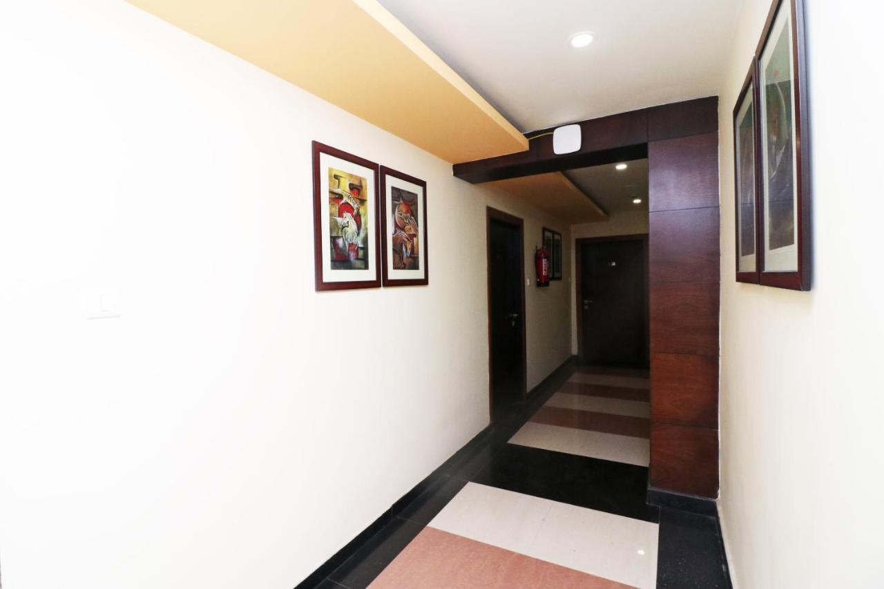 Capital O 40848 Hotel Mirabel Kupand Экстерьер фото